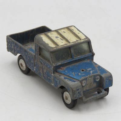 Vintage Corgi Toys Land Rover toy car