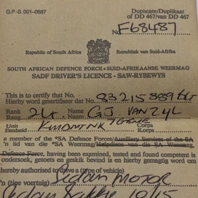 Old SA Defence Force drivers license of Commandant GJ van Zyl - Engineers corps