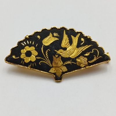 Vintage Damascene fan brooch with gold colour inlays