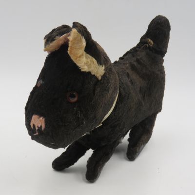 Vintage mechanical Scotty dog toy - wind-up - working