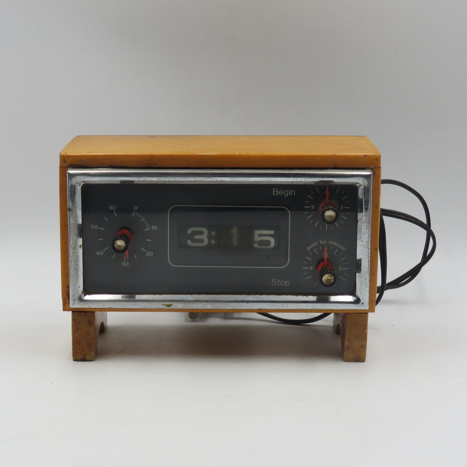 Vintage Electrical Oven flip clock in wooden case - working