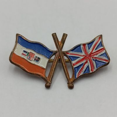 UK/South Africa old friendship pin badge