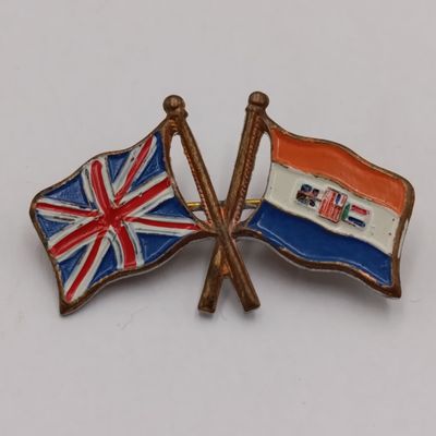 UK/South Africa old friendship pin badge