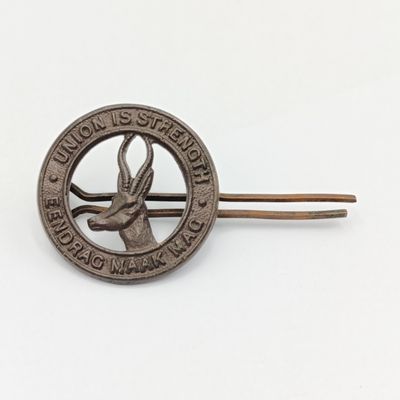 WW2 South Africa Cap and shoulder badge