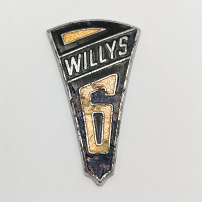 Willys 6 enameled badge - No pin