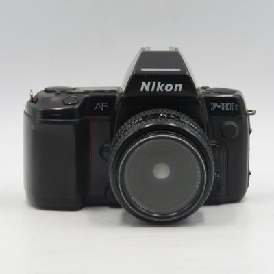 Nikon F801s 35mm camera with 28-70mm lens - working