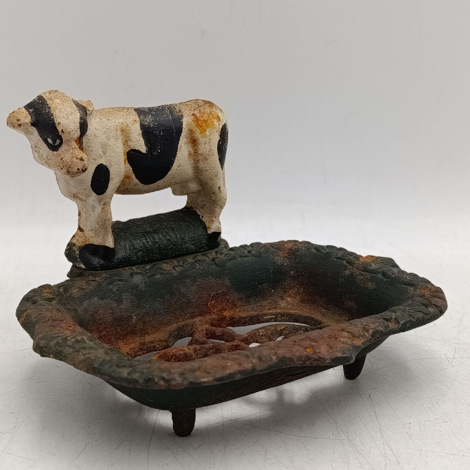 Vintage Cast iron soap holder with cow figurine