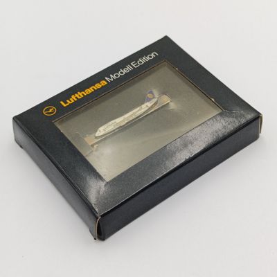 Vintage Lufthansa airplane tie clip