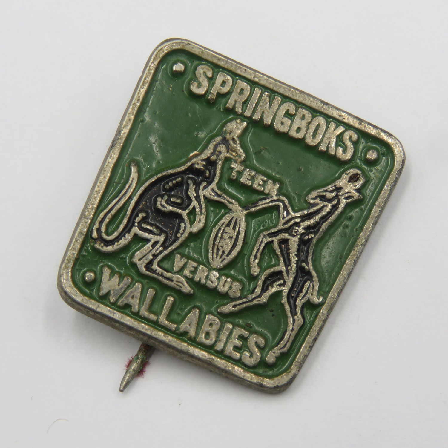 Vintage Springboks vs Wallabies rugby pin badge