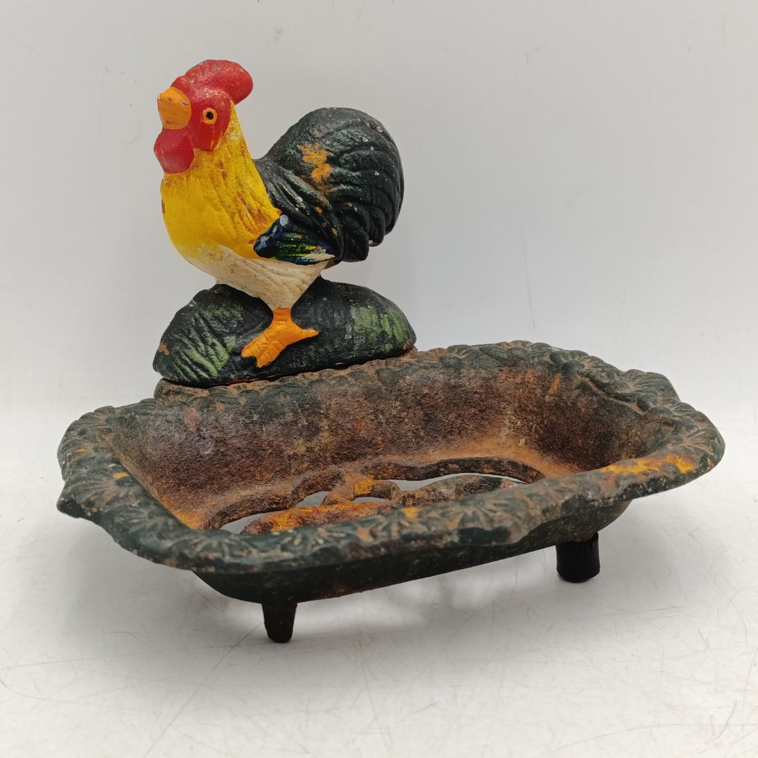 Vintage Cast iron soap holder with Rooster figurine