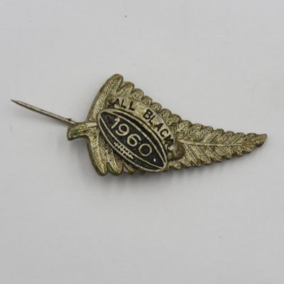 Vintage 1960 New Zealand All Blacks Rugby stick pin