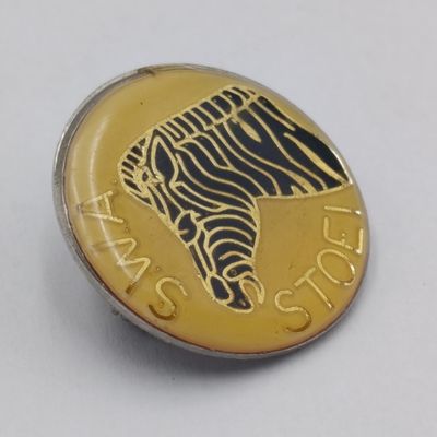 SWA Stoei pin badge