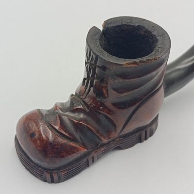 Vintage wooden Boot shaped smoking pipe - Stem insert has been glued