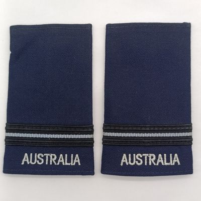 Pair of Australian Air Force Flight Lieutenant rank epaulettes