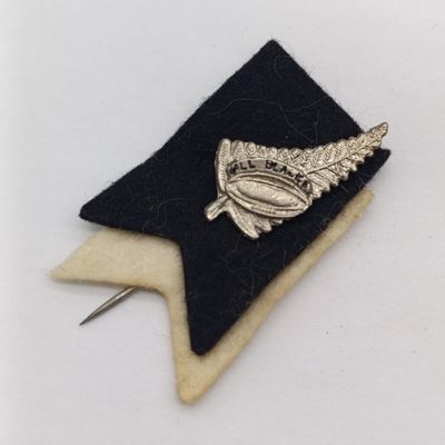 Vintage New Zealand All Blacks rugby stick pin