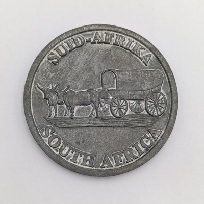 Large Voortrekker monument Pretoria medallion - diameter 74mm