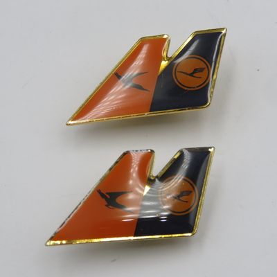 Pair of SA Airways and Lufthansa Airlines pin badges