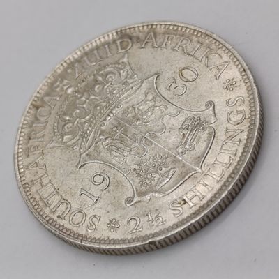 1930 SA Union 2 1/2 Shilling silver half crown UNC