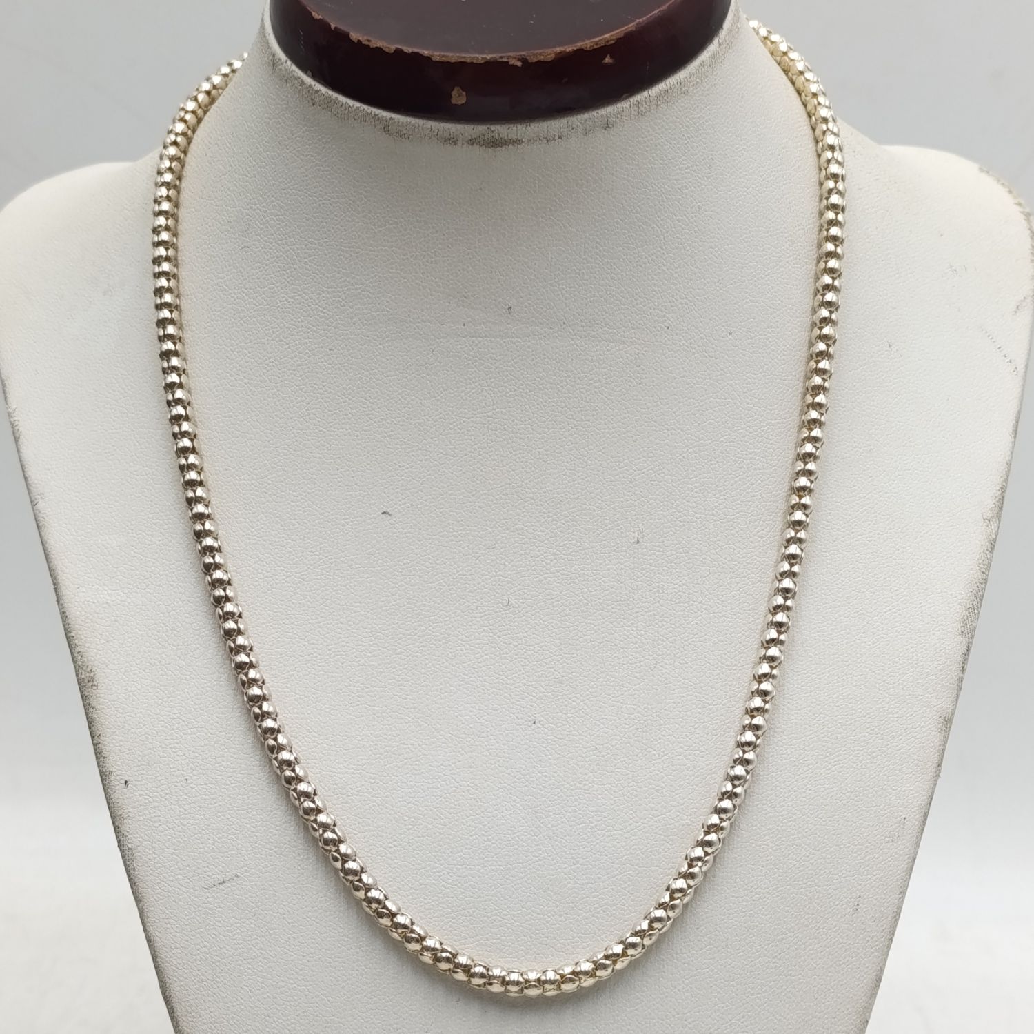 Sterling silver vintage necklace - weighs 11.6 grams - Length 42cm