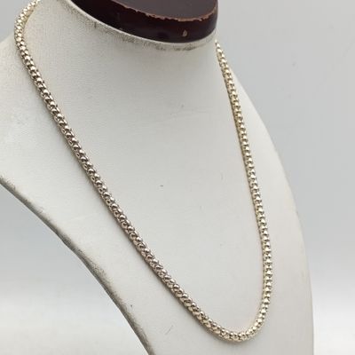Sterling silver vintage necklace - weighs 11.6 grams - Length 42cm