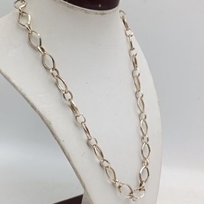 Sterling silver chain necklace - weighs 12.9 grams - length 48cm