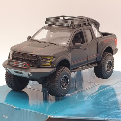 Maisto Off-Road 2017 Ford F150 Raptor die-cast model car - scale 1/24