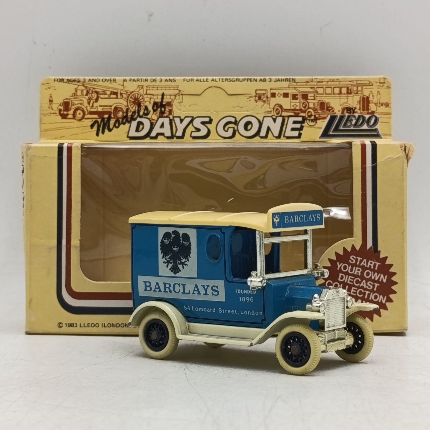 Lledo 1928 Ford Model T Barclays Bank delivery van mode car in box