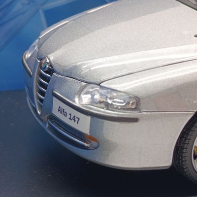 Ricko Alfa Romeo 147 die-cast model car - scale 1/18
