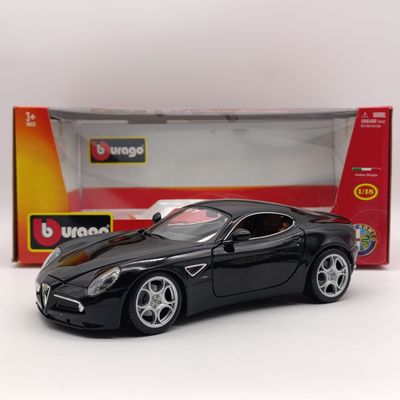 Bburago Alfa Romeo 8C Competizione die-cast model car in box - scale 1/18