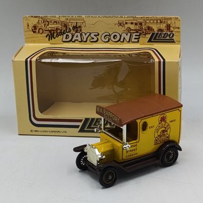 Lledo 1928 Ford Model T model car with Marcol Product advertising in box