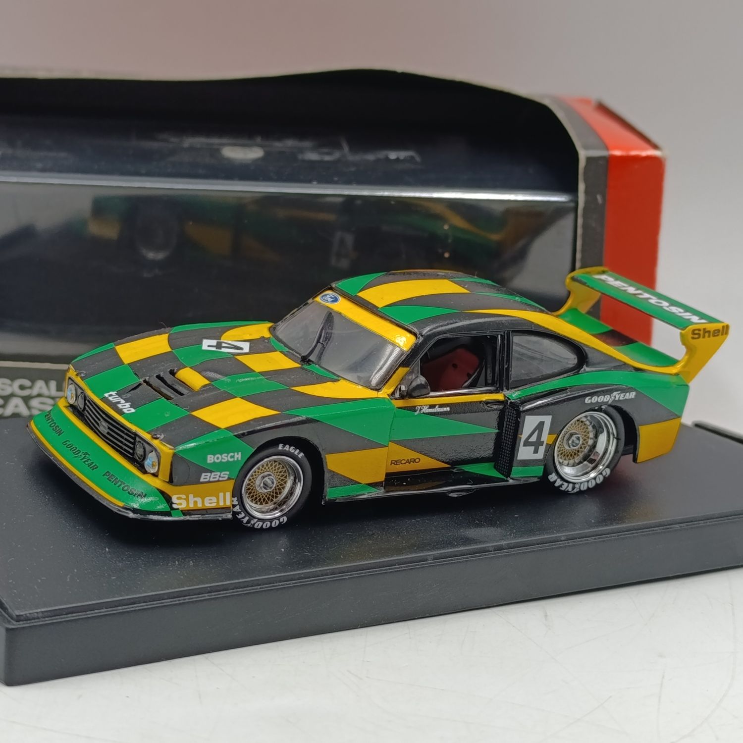 Quartzo Ford Capri MK5 Pentosin #4 die-cast race car model - scale 1/43
