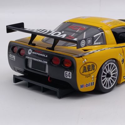AutoArt 2004 Corvette C5-R #64 die-cast 24h Le Mans race car model - scale 1/18 - no box