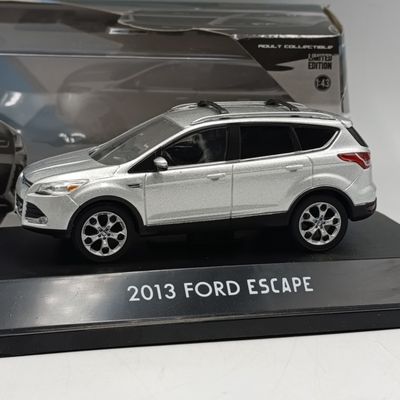 Greenlight 2012 Ford Escape die-cast model car - scale 1/43