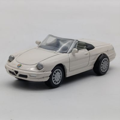 Lot of 3 Alfa Romeo die-cast model cars - Scale 1/43