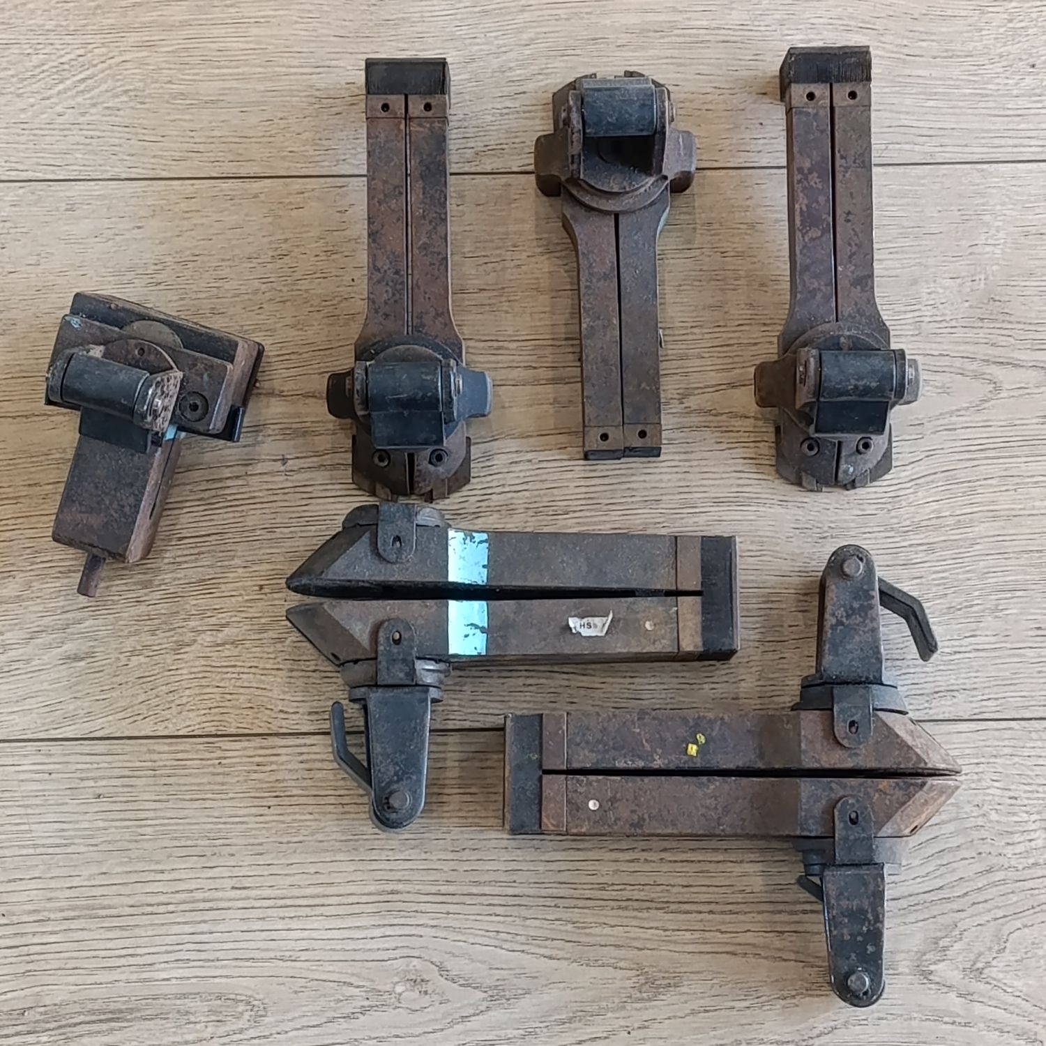Lot of Shrinker/Stretcher jaws for shaping metal