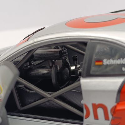 Maisto Mercedes-Benz CLK-DTM die-cast racing model car - scale 1/18