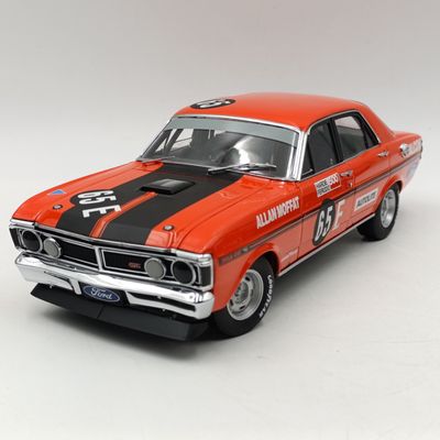 Classic Carlectables 1971 Ford XY GTHO #65 Falcon Bathurst ATCC race car model - scale 1/18 - rear spoiler and mirror missing