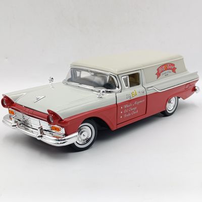 Road Signature 1957 Ford Ranchero courier sedan delivery die-cast model car - scale 1/18