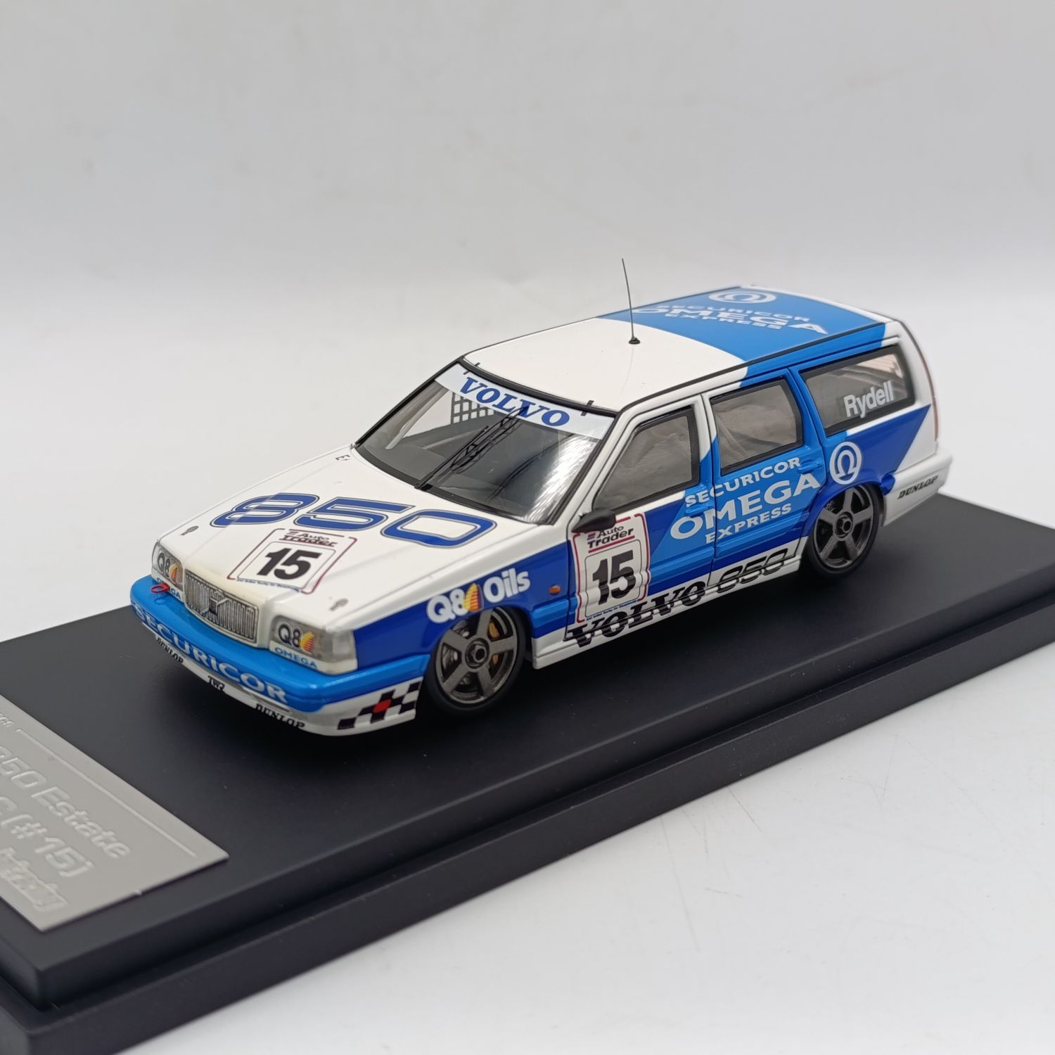 HPI-racing Volvo 850 Estate 1994 BTCC #15 Rickard Rydell model car - scale 1/43