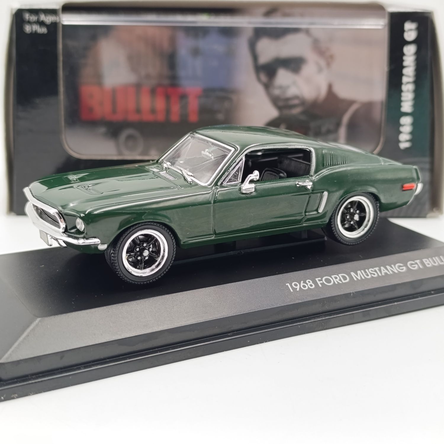 Steve McQueen Bullitt 1968 Ford Mustang GT die-cast model car - scale 1/43