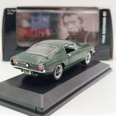 Steve McQueen Bullitt 1968 Ford Mustang GT die-cast model car - scale 1/43