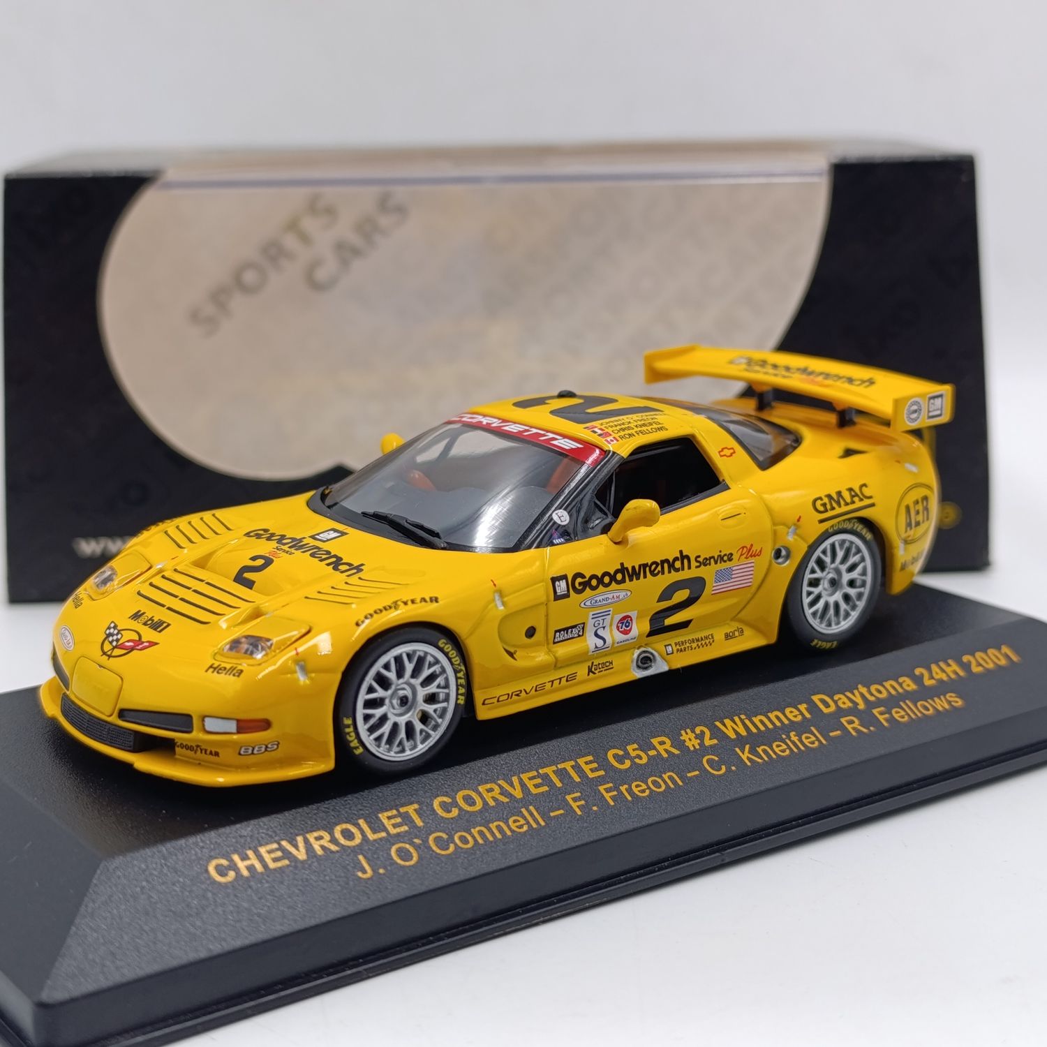 IXO Models 24h Le Mans 2001 Chevrolet Corvette C5-R #2 model car - scale 1/43
