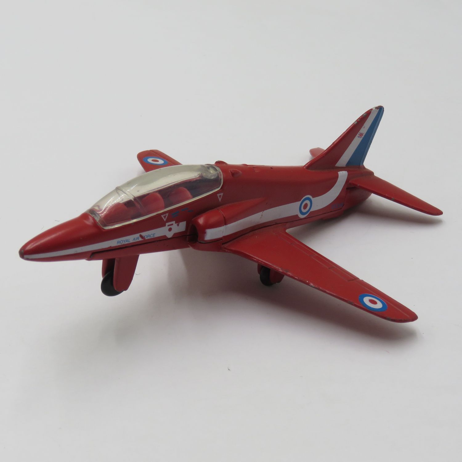 Royal Air Force Red Arrows Hawk die-cast model plane