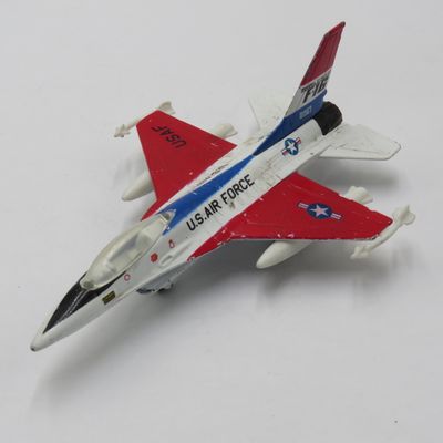 US Air Force F-16 Falcon die-cast model plane
