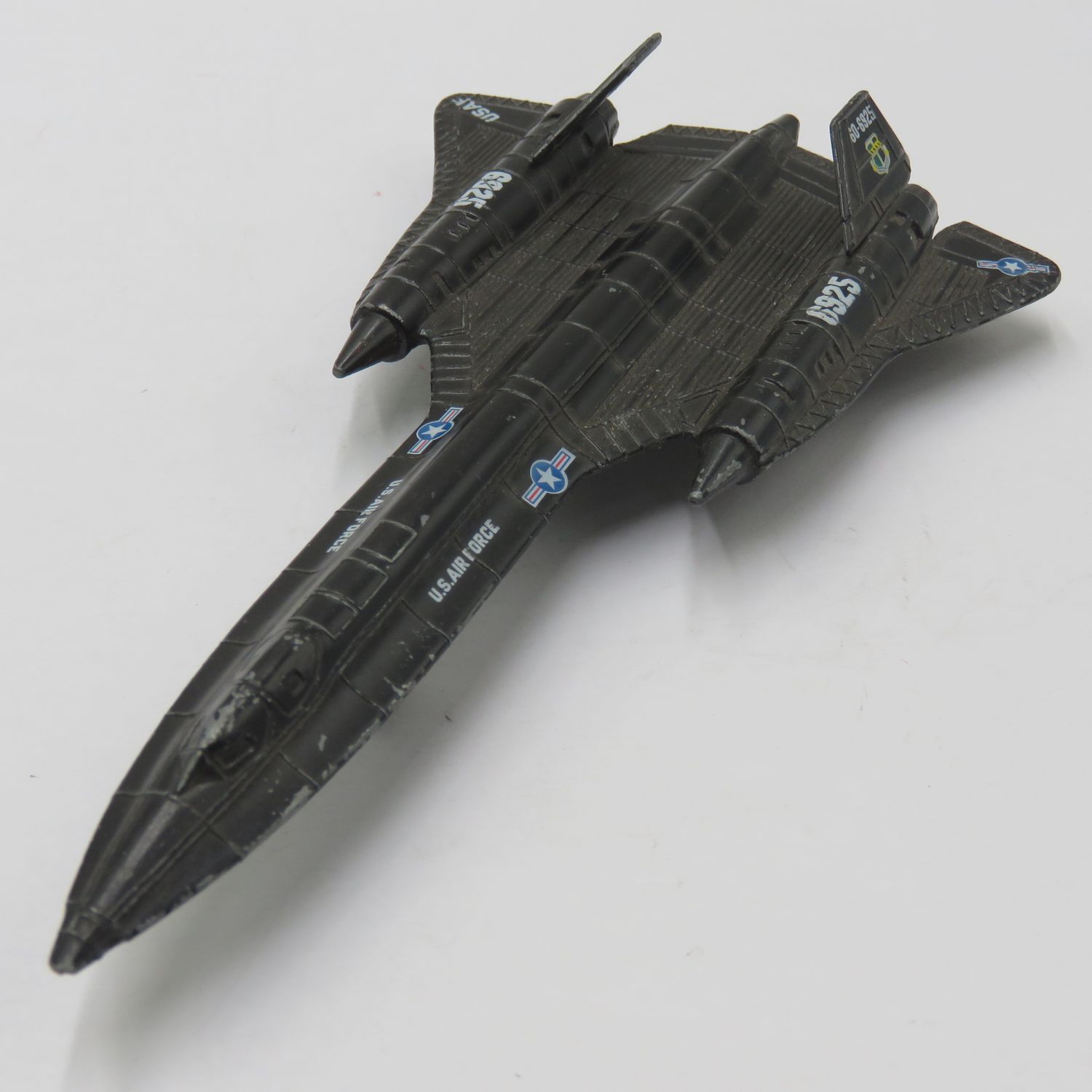 US Air Force SR-71 BlackBird die-cast model plane