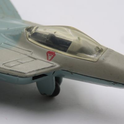 US Air Force F-22 Raptor die-cast model plane