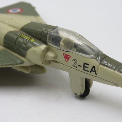 US Air Force Mirage 2000 die-cast model plane