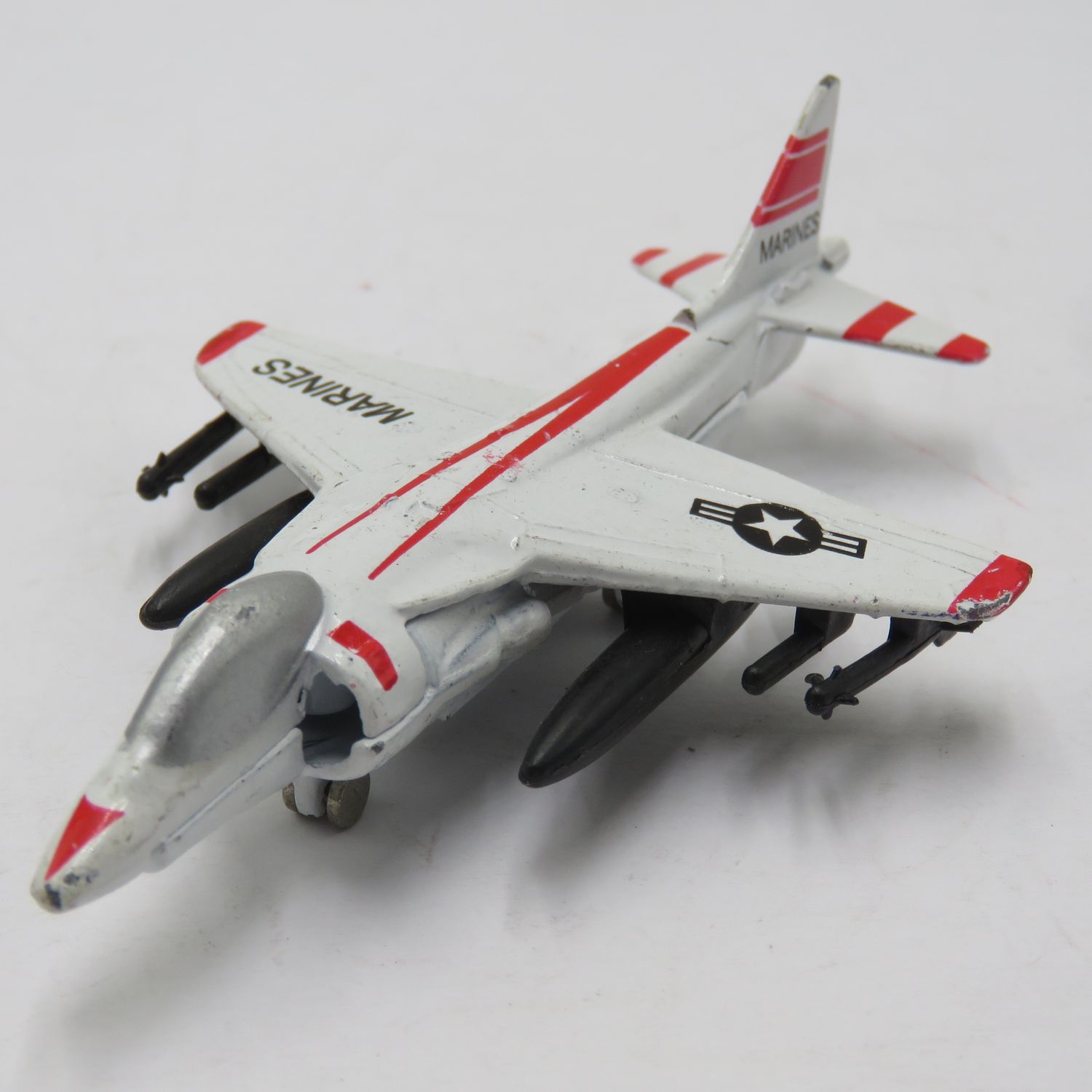 Us Marines AV-8B Harrier die-cast mini model plane