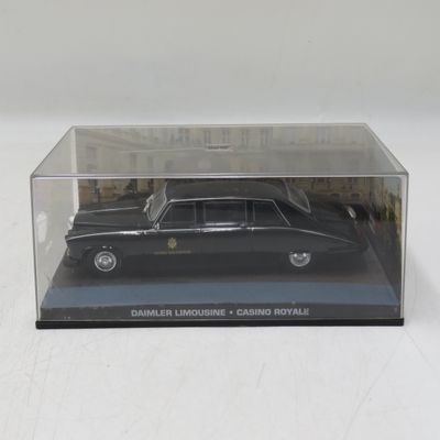 James Bond 007 Daimler Limousine die-cast model car - Casino Royale - scale 1/43