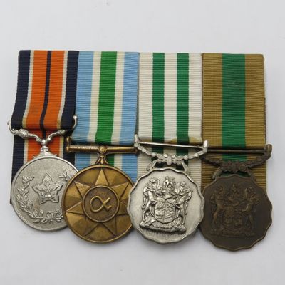 SADF 20 Year Good Service medal group - General service, Unity medal, 20 Year silver medal (#14906), 10 year Bronze medal